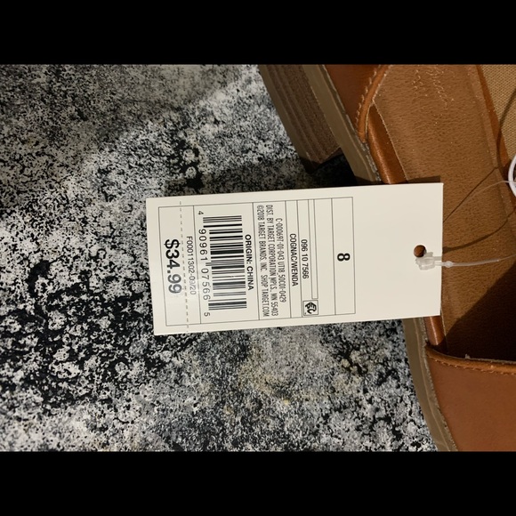 Brand new slip on shoes - Picture 4 of 5